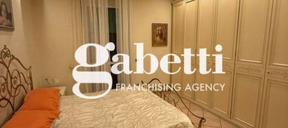 2 bedrooms Apartment in Rome, Italy No. 142777 14