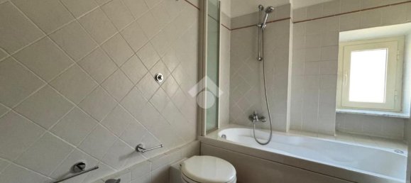 3 rooms Apartment in Tuscania, Italy No. 89123 18