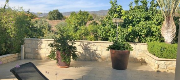 2 bedrooms Villa in Limassol, Cyprus No. 1833 15