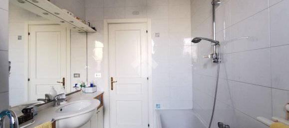 2 bedrooms Apartment in Foggia, Italy No. 329647 28