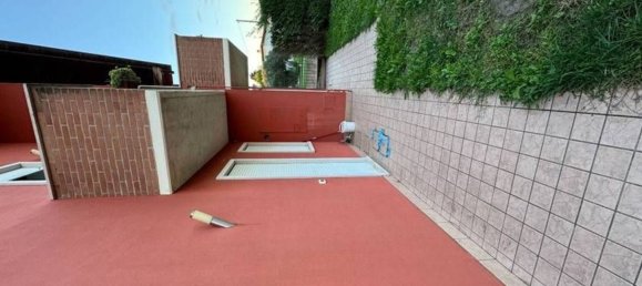 114m² Office in Urbana, Italy No. 218587 2