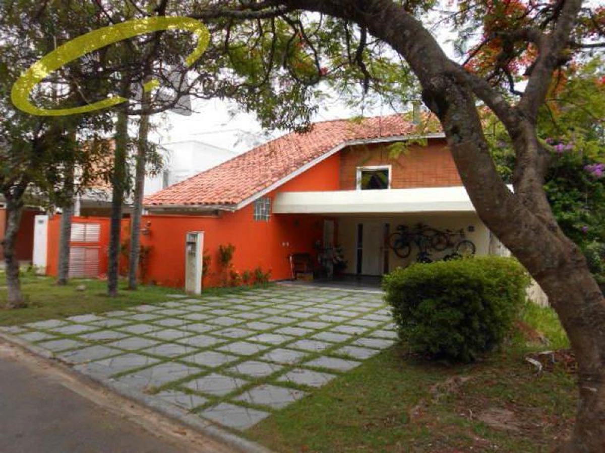 Casa de 3 dormitorios en Sao Paulo, Brazil No. 523856