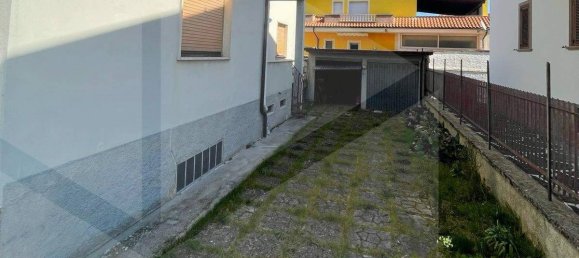 8 rooms House in Avezzano, Italy No. 26280 5