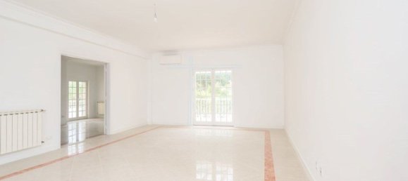 4 bedrooms House in Corroios, Portugal No. 89652 6