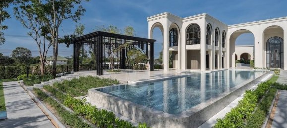 4 bedrooms Villa in Pattaya, Thailand No. 5399 15