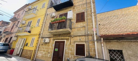 3-Zimmer Haus in Campofelice di Roccella, Italy, Nr. 92451 45