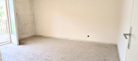 Apartamento de 2 habitaciónes en Messina, Italy No. 285281 11