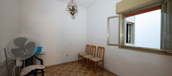 7 bedrooms House in Vittoria, Italy No. 341339 20