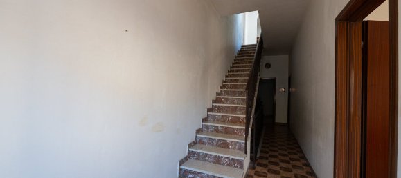 7 bedrooms House in Vittoria, Italy No. 341339 18