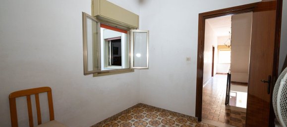 7 bedrooms House in Vittoria, Italy No. 341339 23