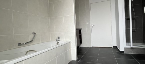 3 Schlafzimmer Wohnung in Chartres, France, Nr. 266178 16