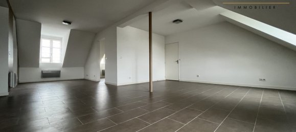3 Schlafzimmer Wohnung in Chartres, France, Nr. 266178 2