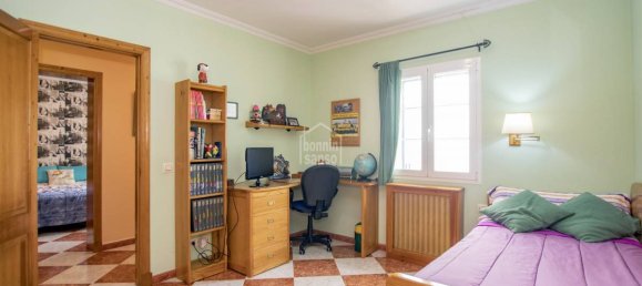 Moradia em banda T4 em Es Castell, Spain N.º 1218 11