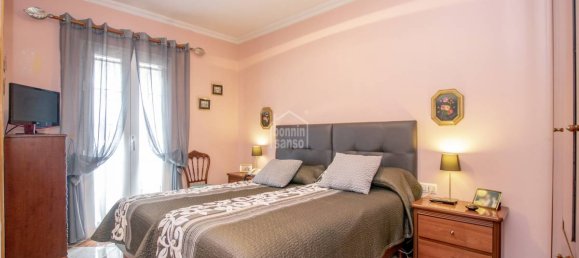 Moradia em banda T4 em Es Castell, Spain N.º 1218 6