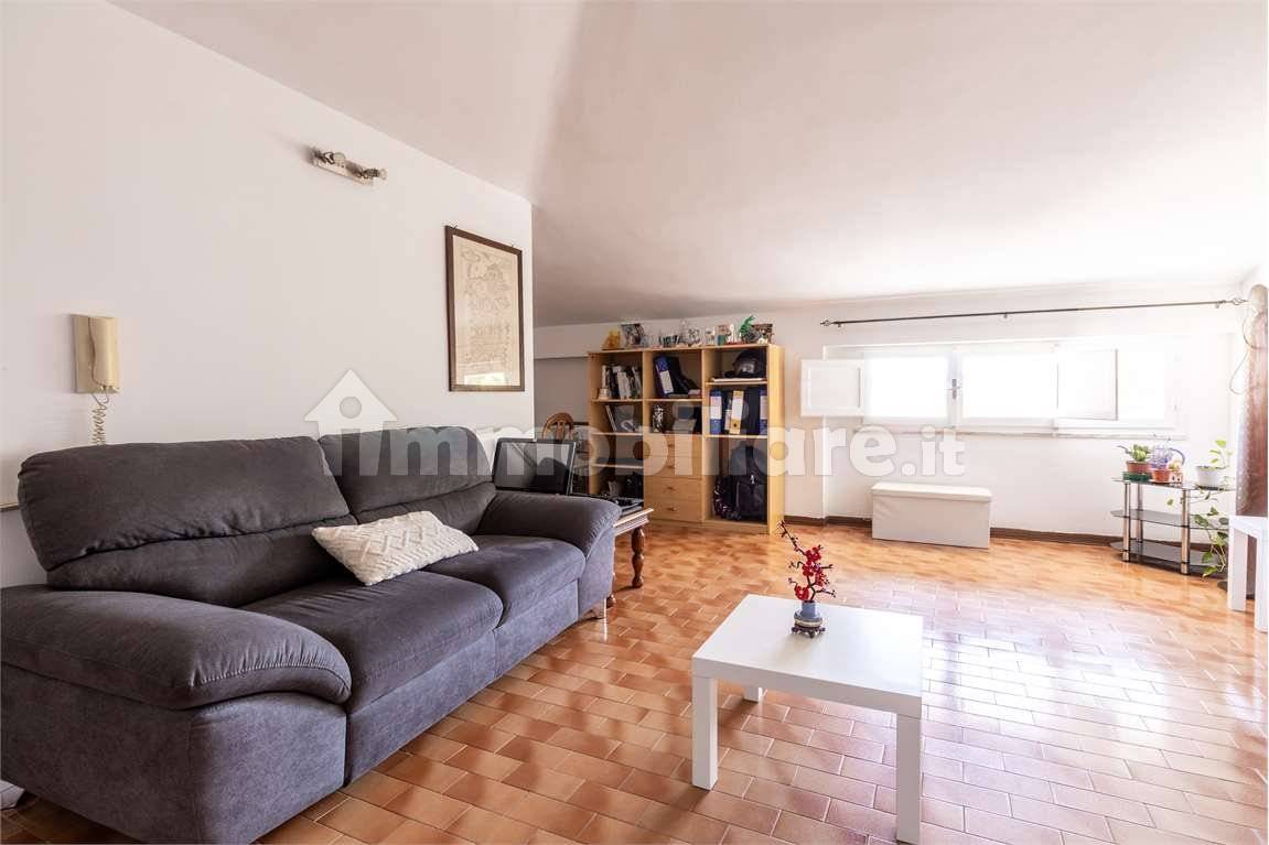 3 bedrooms Apartment in Cagliari, Italy No. 259784