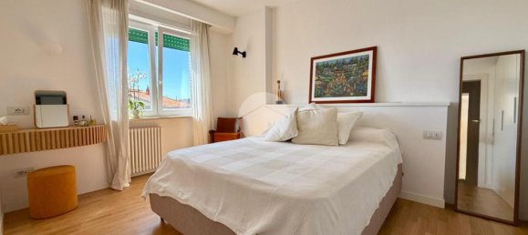 2 Schlafzimmer Wohnung in Naples, Italy, Nr. 273360 15