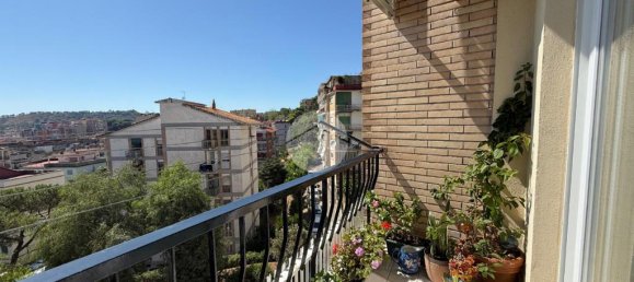 2 Schlafzimmer Wohnung in Naples, Italy, Nr. 273360 12