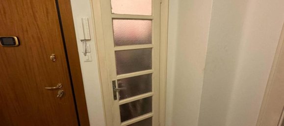 3 rooms Apartment in Vicenza, Italy No. 27042 9