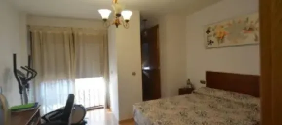 4 bedrooms Apartment in Alicante, Spain No. 190088 9