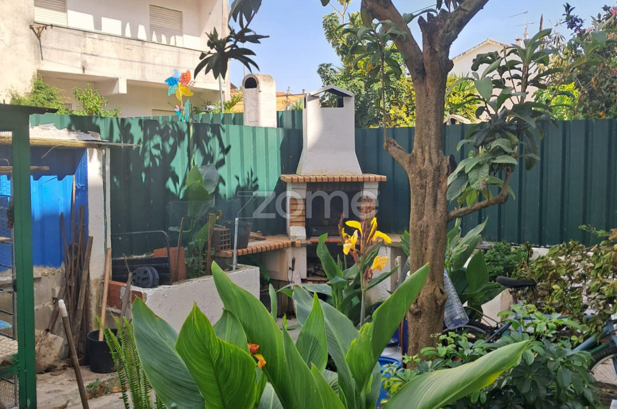 1 غرف نوم شقة في Quinta do Conde, Portugal رقم 238925