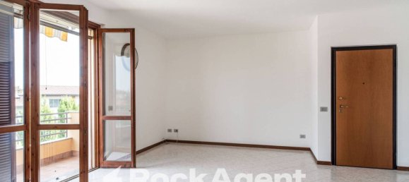 2 bedrooms Apartment in Portalbera, Italy No. 297235 5