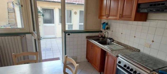 Casa de 4 dormitorios en Viareggio, Italy No. 16052 13