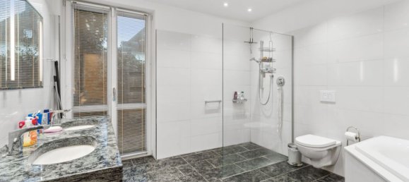 Apartamento de 4 habitaciónes en Lower Saxony, Germany No. 151122 13