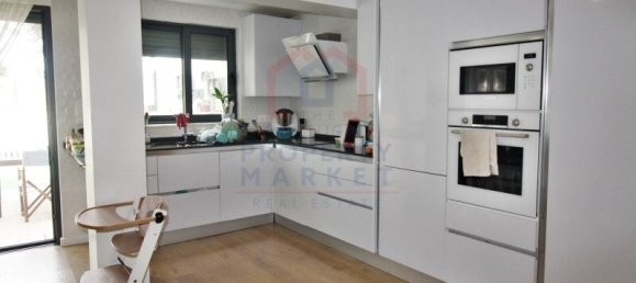 3 bedrooms Villa in Loule, Portugal No. 145189 2