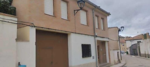 Дом с 3 спальнями в Сарагоса, Испания № 61631 3