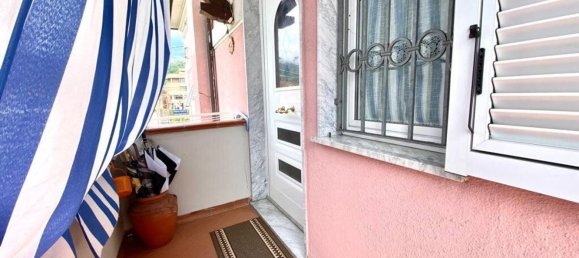 Casa de 9 divisões em Massa, Italy N.º 215065 14