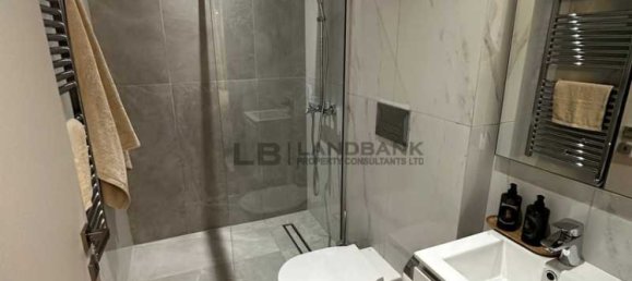 2 bedrooms Penthouse in Mouttagiaka, Cyprus No. 17996 5