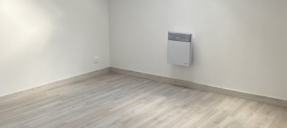 3 bedrooms House in Cauffry, France No. 227131 5