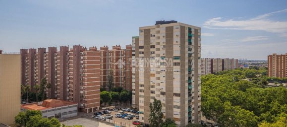 3 chambres Appartement à L'Hospitalet de Llobregat, Spain No. 173426 10