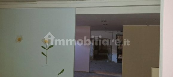275m² Commercial property in Naples, Italy No. 328548 4