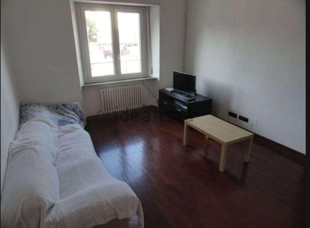 4 rooms Apartment in Ancona, Italy No. 2055