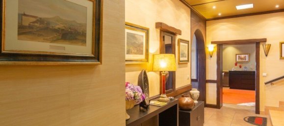 4 Schlafzimmer Villa in Funchal, Portugal, Nr. 107796 13