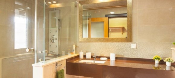 4 Schlafzimmer Villa in Funchal, Portugal, Nr. 107796 19