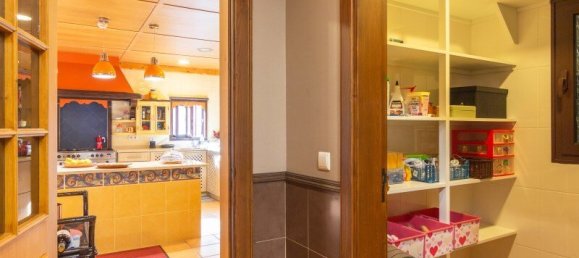 4 Schlafzimmer Villa in Funchal, Portugal, Nr. 107796 12