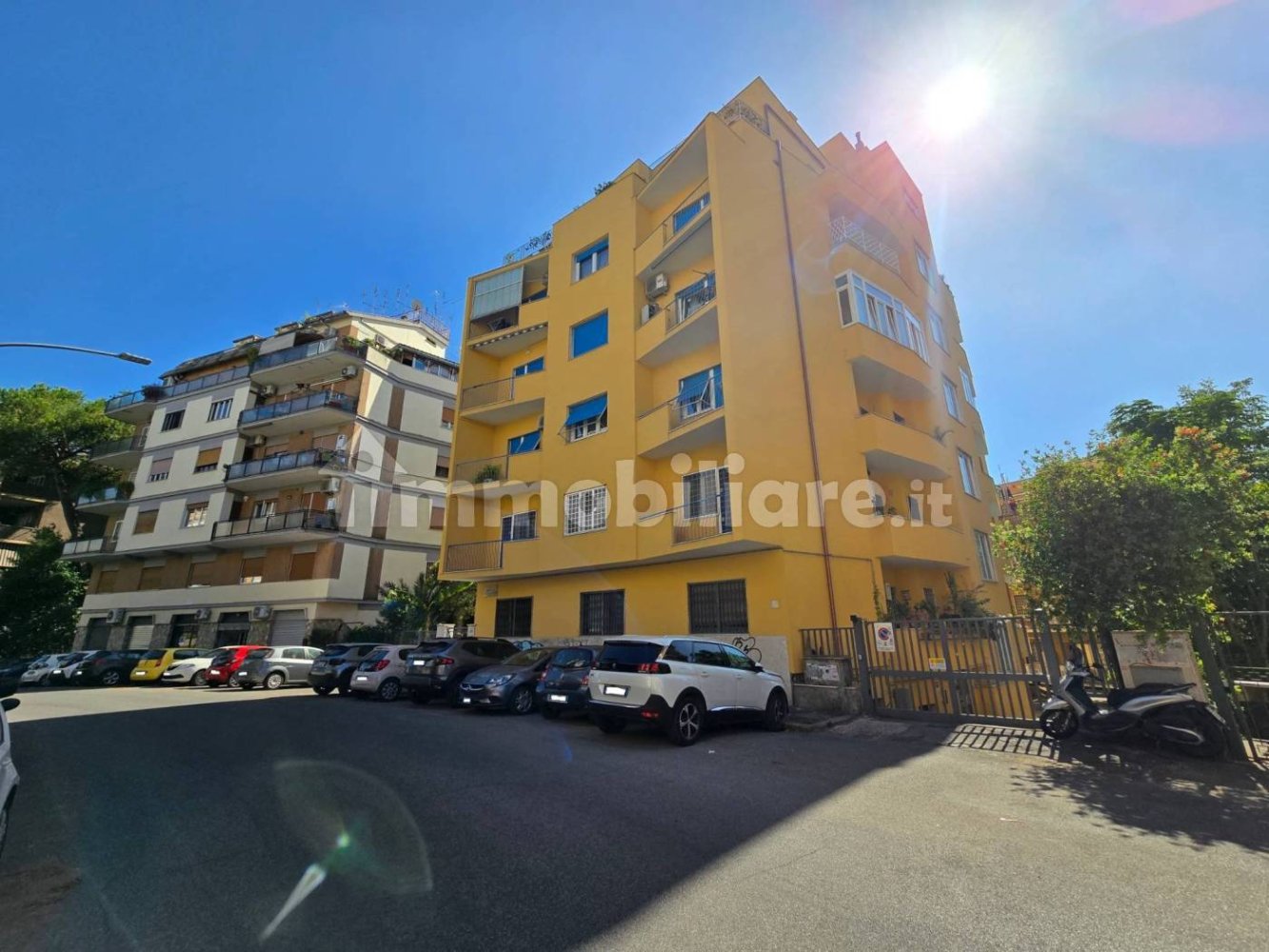 Entrepôt à Rome, Italy No. 305739