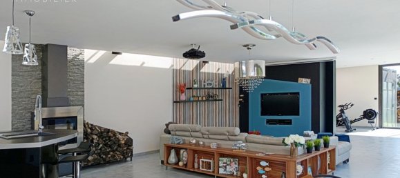 4 bedrooms House in Rue, France No. 256265 12