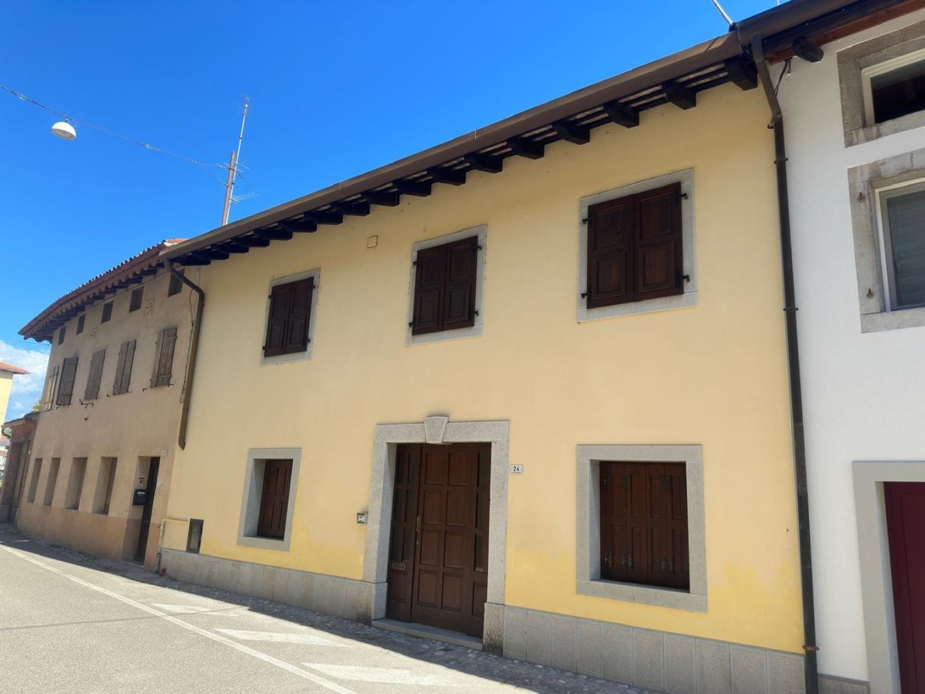 Casa de 4 dormitorios en Udine, Italy No. 365095