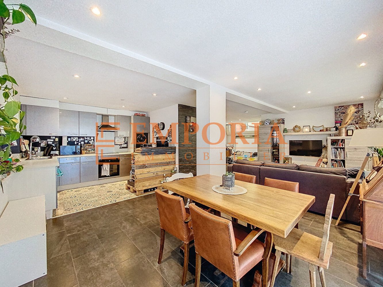 2 غرف نوم شقة في Illfurth, France رقم 219486