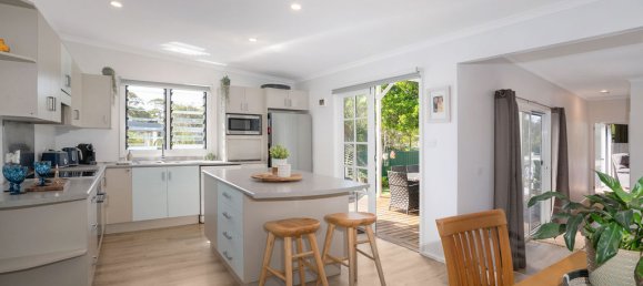 Casa de 4 dormitorios en Cudmirrah, Australia No. 721 4