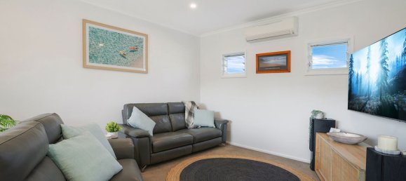 Casa de 4 dormitorios en Cudmirrah, Australia No. 721 10