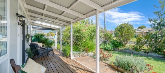 Casa de 4 dormitorios en Cudmirrah, Australia No. 721 2