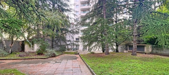 Apartamento de 3 dormitorios en Lyon, France No. 346520 11