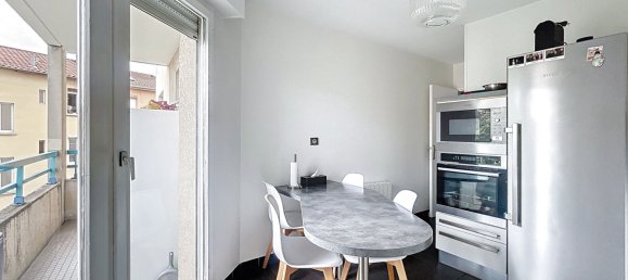 Apartamento de 3 dormitorios en Lyon, France No. 346520 9