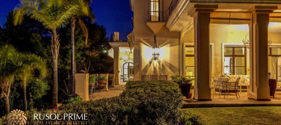 Villa de 4 dormitorios en Marbella, Spain No. 6197 32