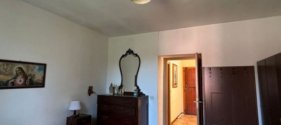 4 bedrooms Apartment in Albareto, Italy No. 345998 13