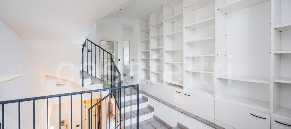 Вилла с 4 спальнями в Моццо, Италия № 133030 11